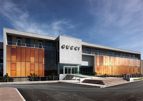 gucci headquarters italy.